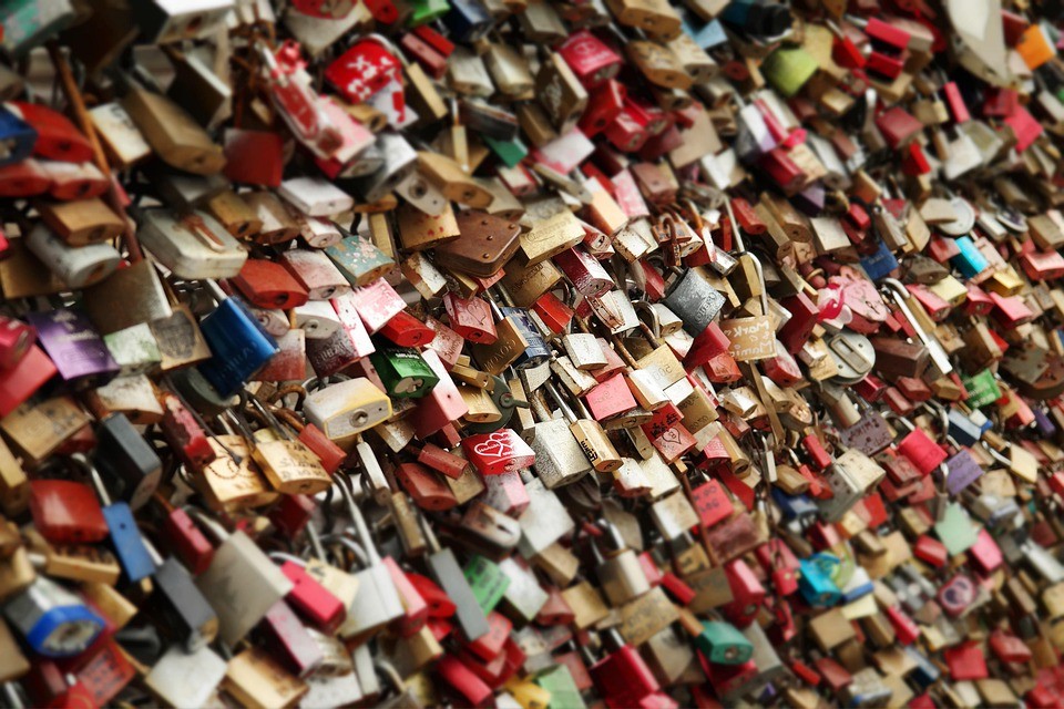 עשרה סיבות למה זה לא נהדר לצאת עם ערפד